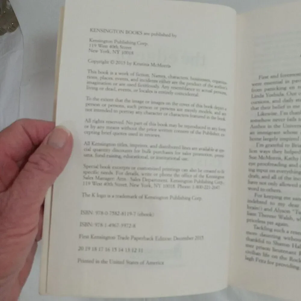The Edge Of Lost Book - Picture 3 of 10